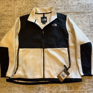 The North Face Women's 3X Black and White Jacket